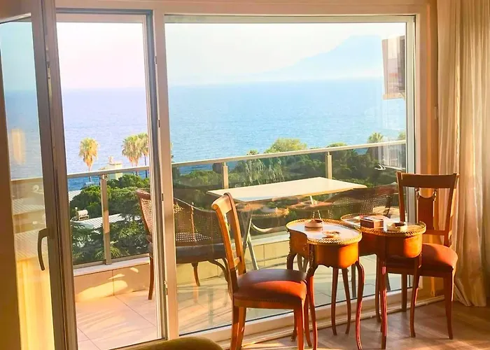 Peaceful Holiday-sea View-room أنطاليا